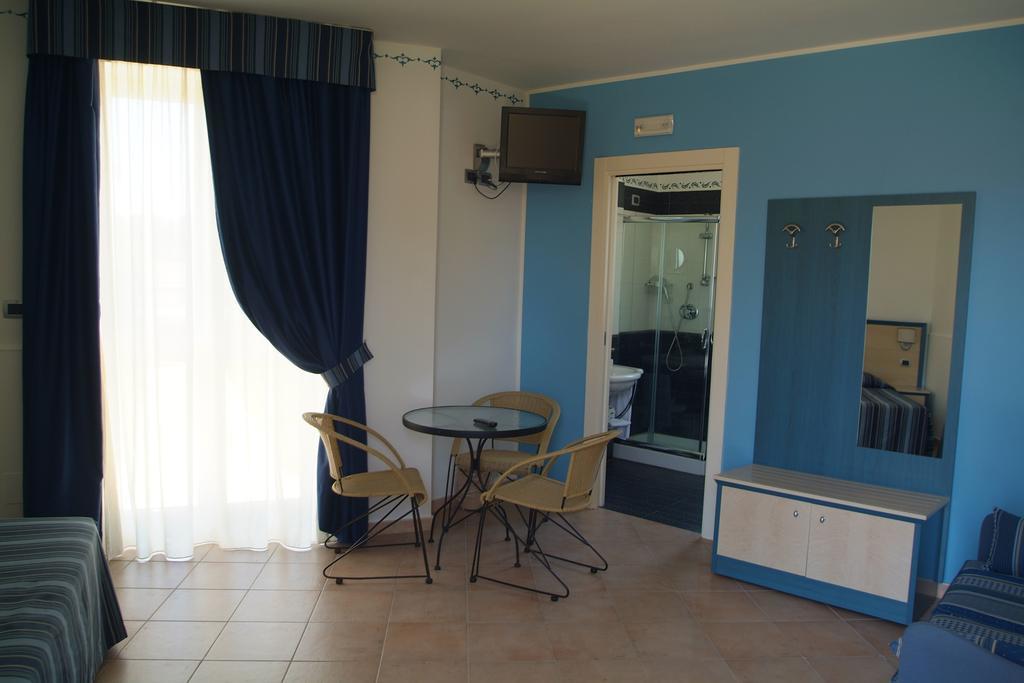 Grand Dei Cavalieri Hotel 4*