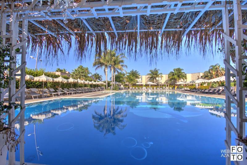 Grand Dei Cavalieri Hotel Maruggio
